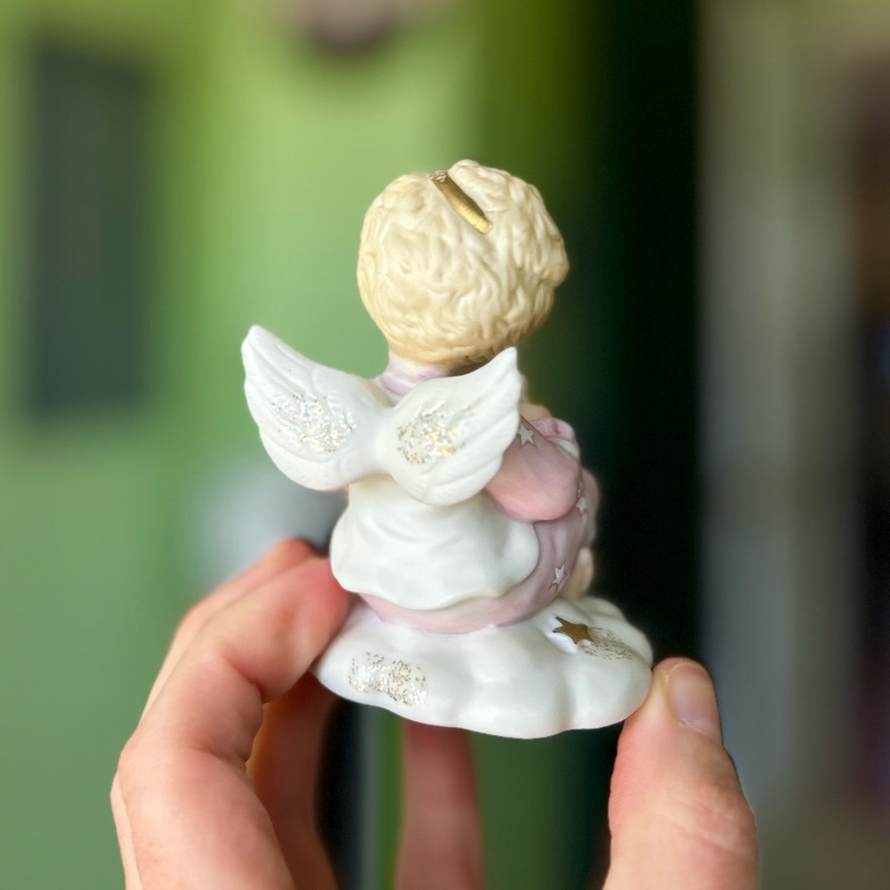 VTG Reading Child Angel Dainty Mini Sculpted Figurine Faith Based Decor - Picture 5 of 10